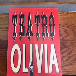 Teatro Olivia Book - paper theatre children theater